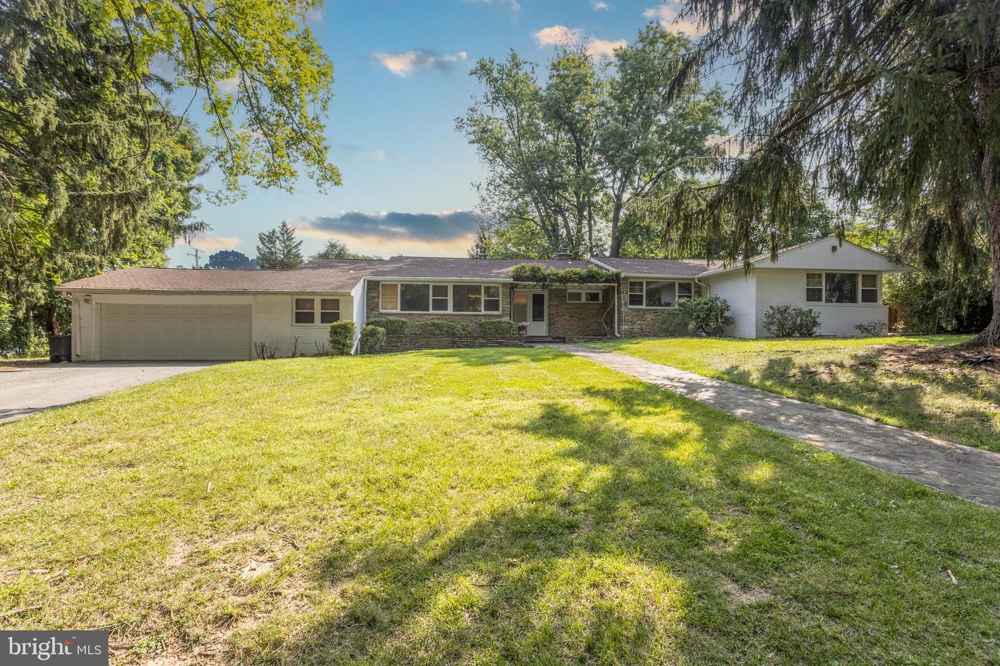 3403 Overbrook Road