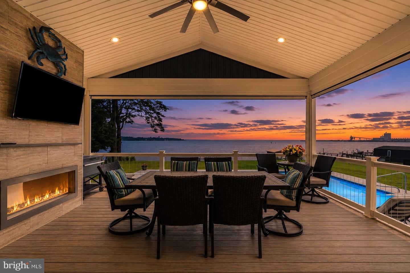 7429 Bay Front Road