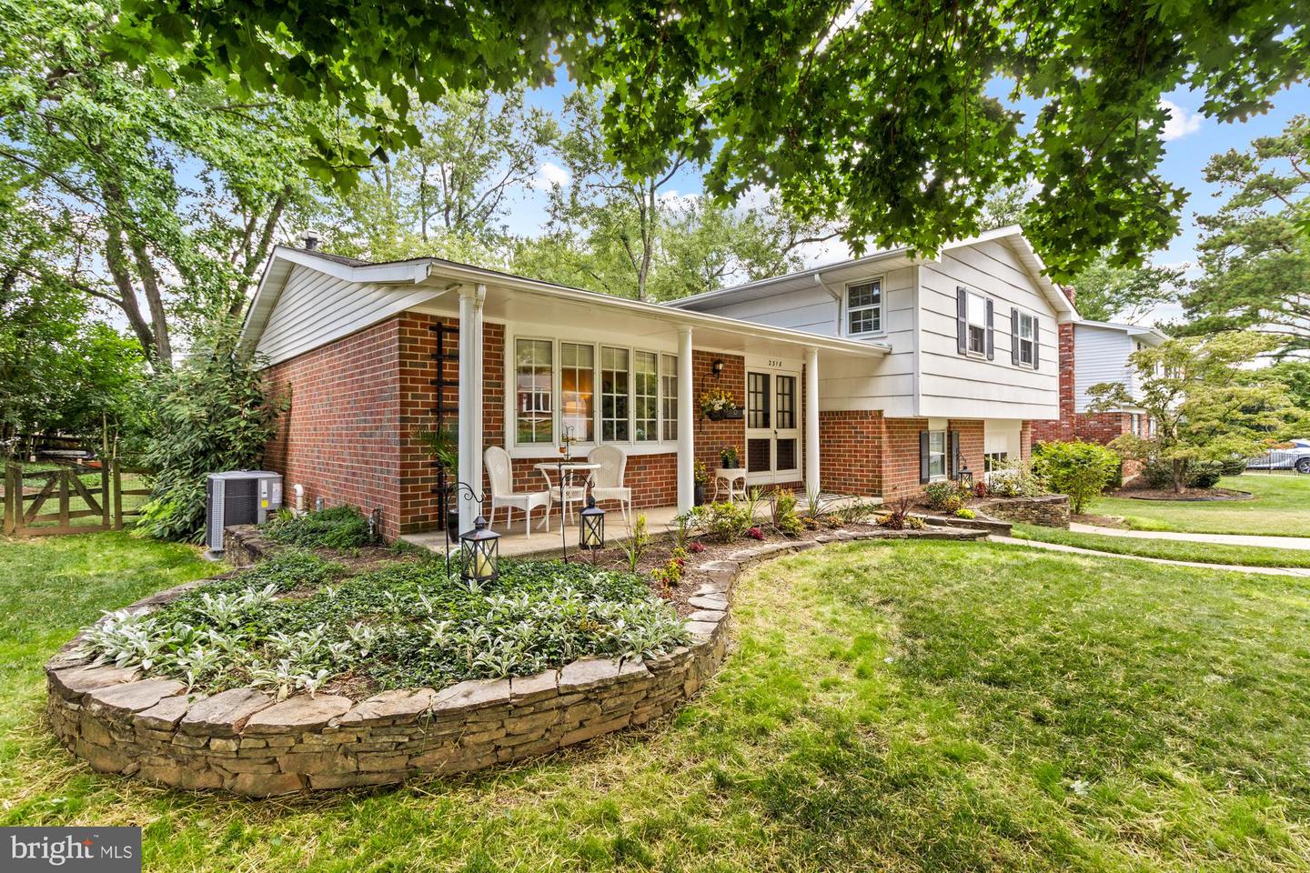 2318 Eastridge Road