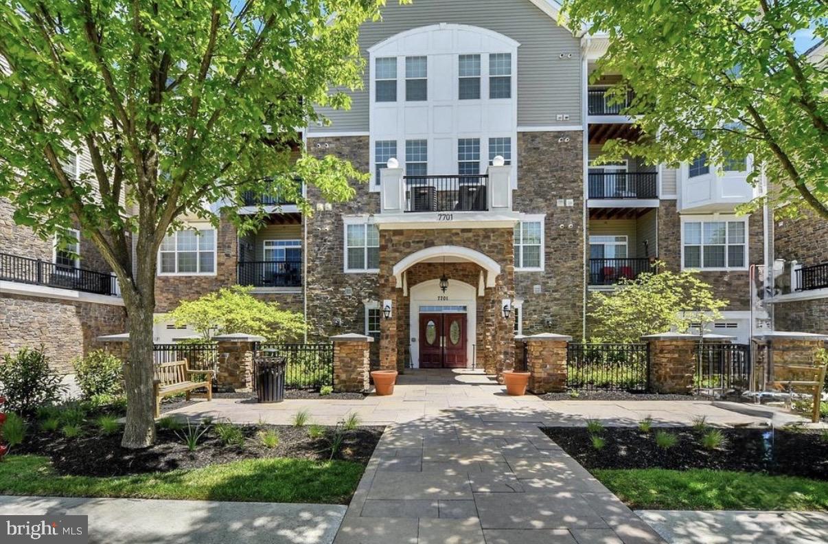 7701 Travertine Drive #401