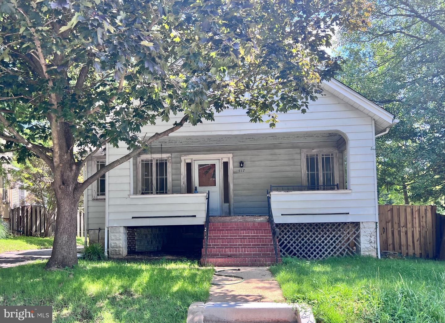 517 Elmwood Road