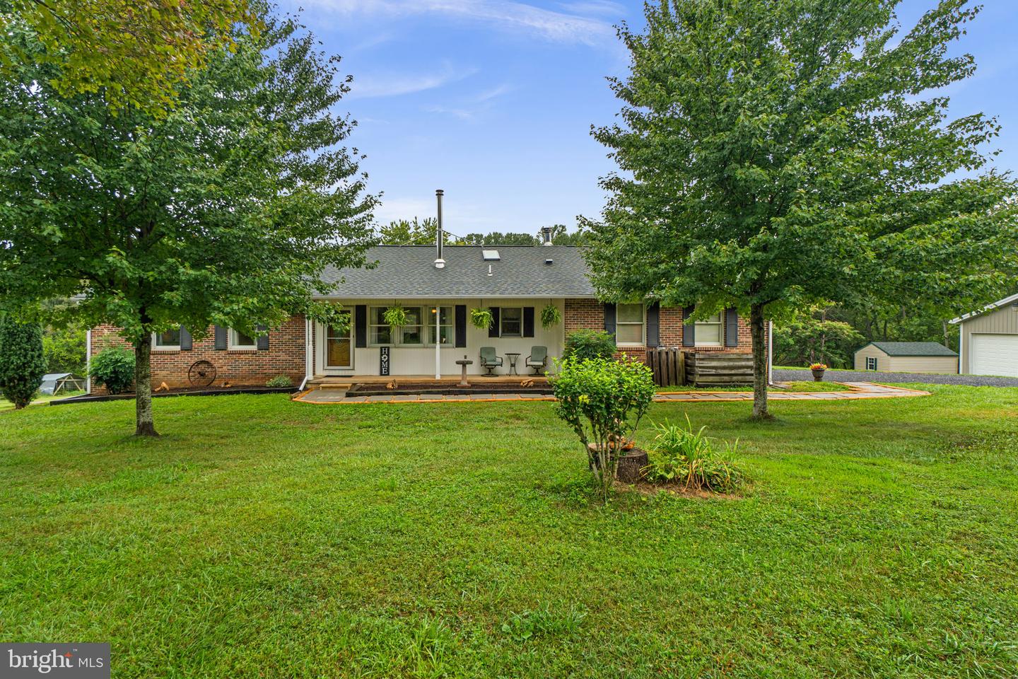 2710 Flintstone Road