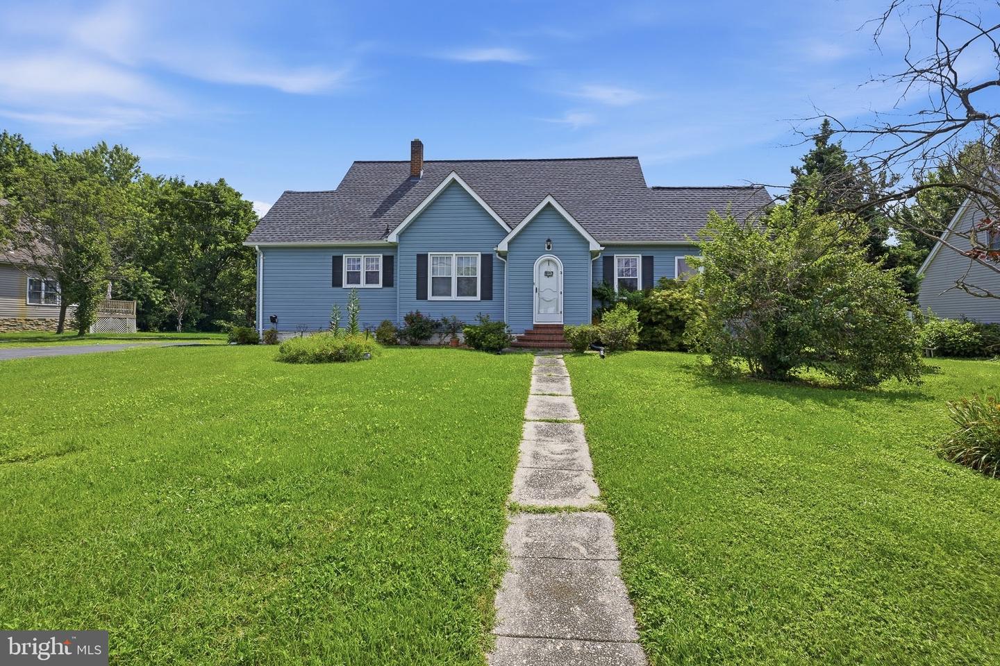 3423 Edwards Lane