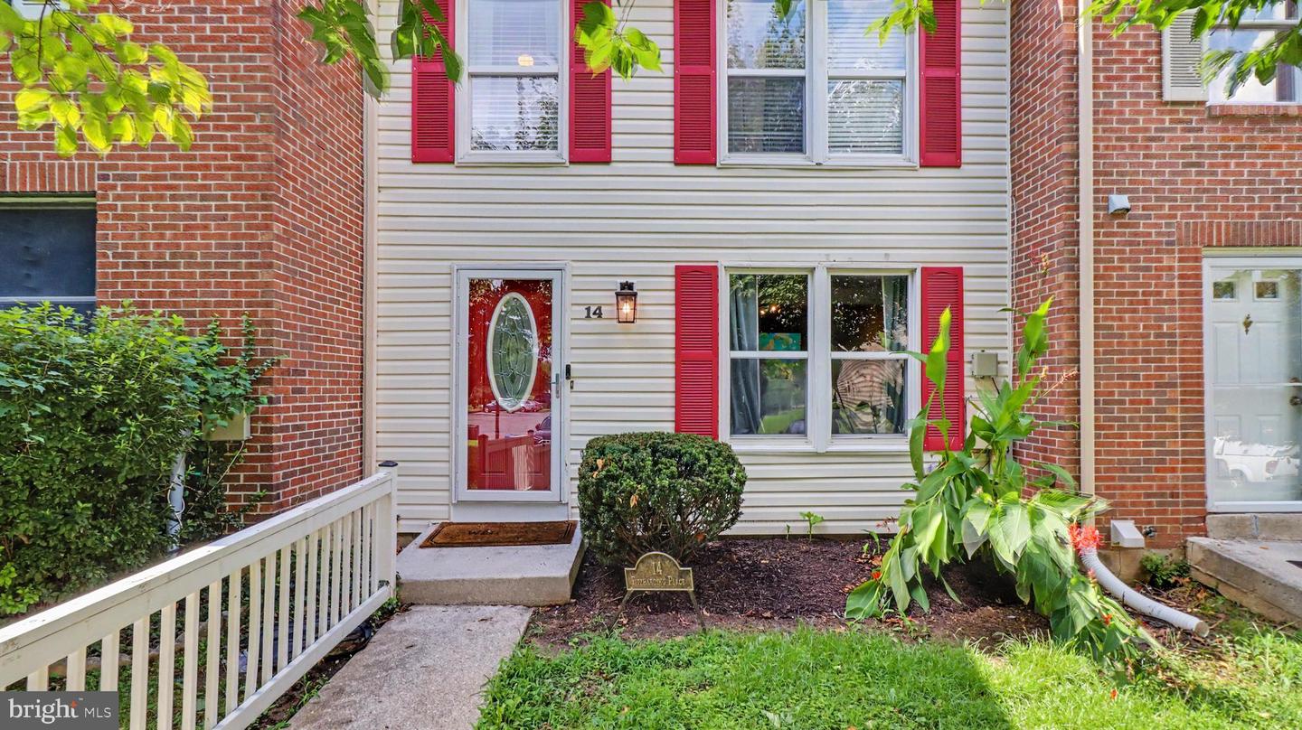 14 Fitzharding Place