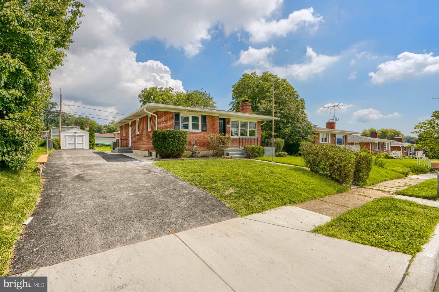 1225 Berkwood Road