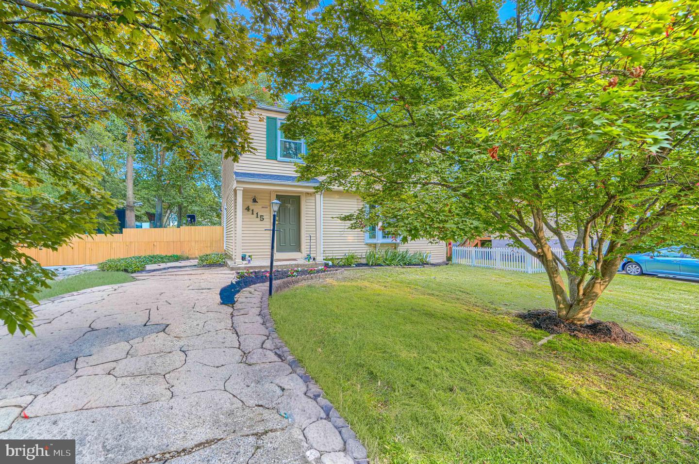 4115 Hanwell Road