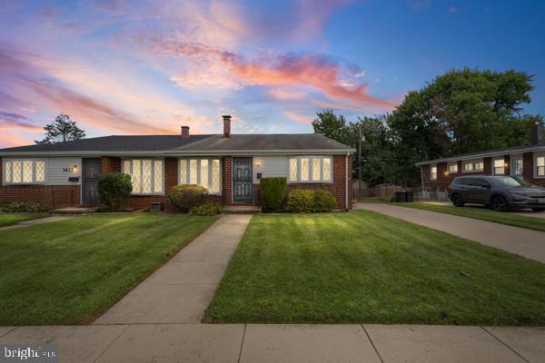 3413 Retlaw Road