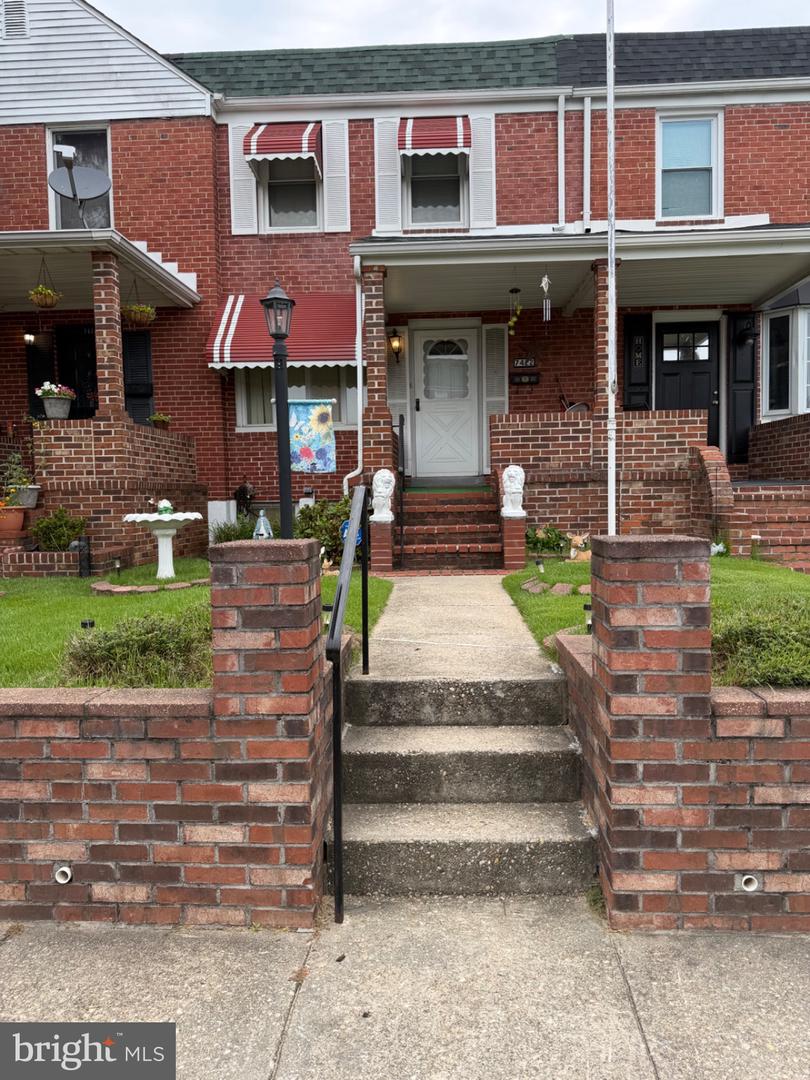 7422 Manchester Road