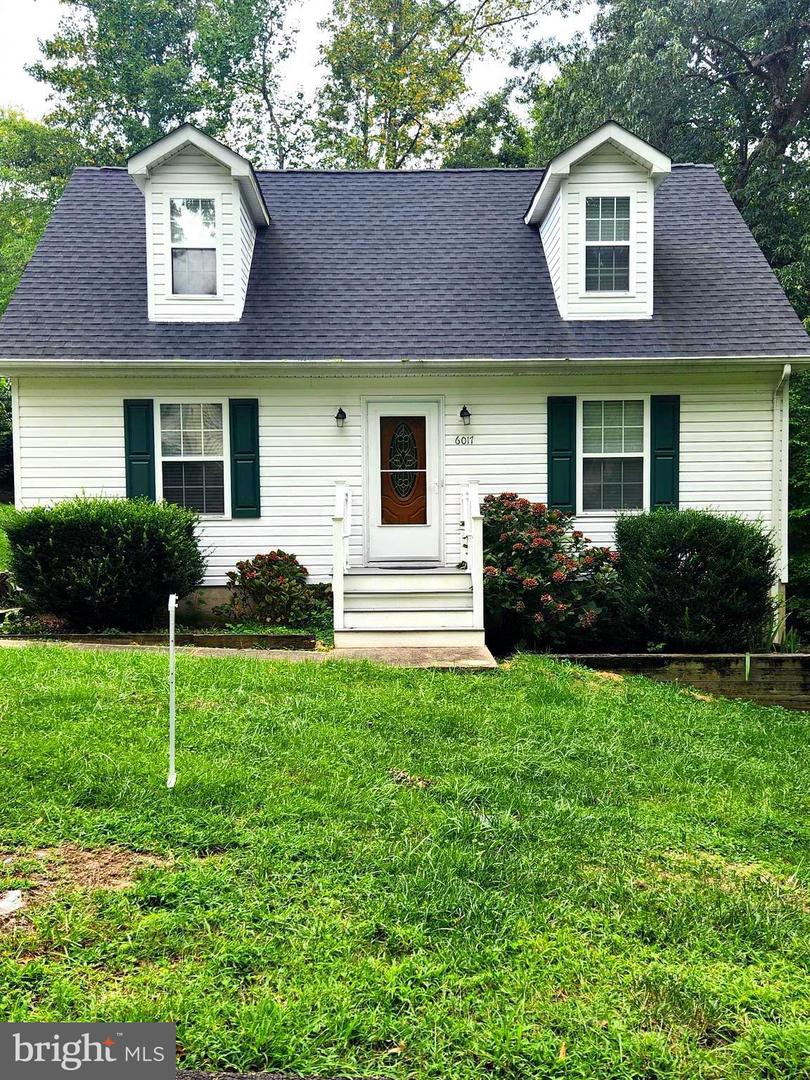 6017 Maple Road, Saint Leonard