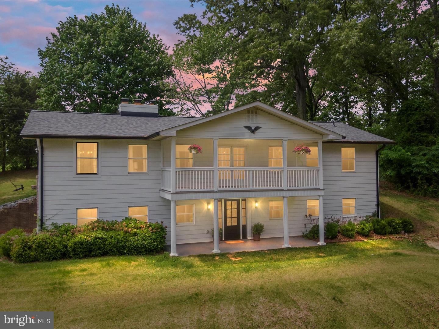 1990 Kate Drive, Port Republic