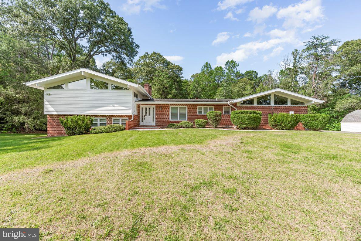 995 Clay Hammond Road, Prince Frederick