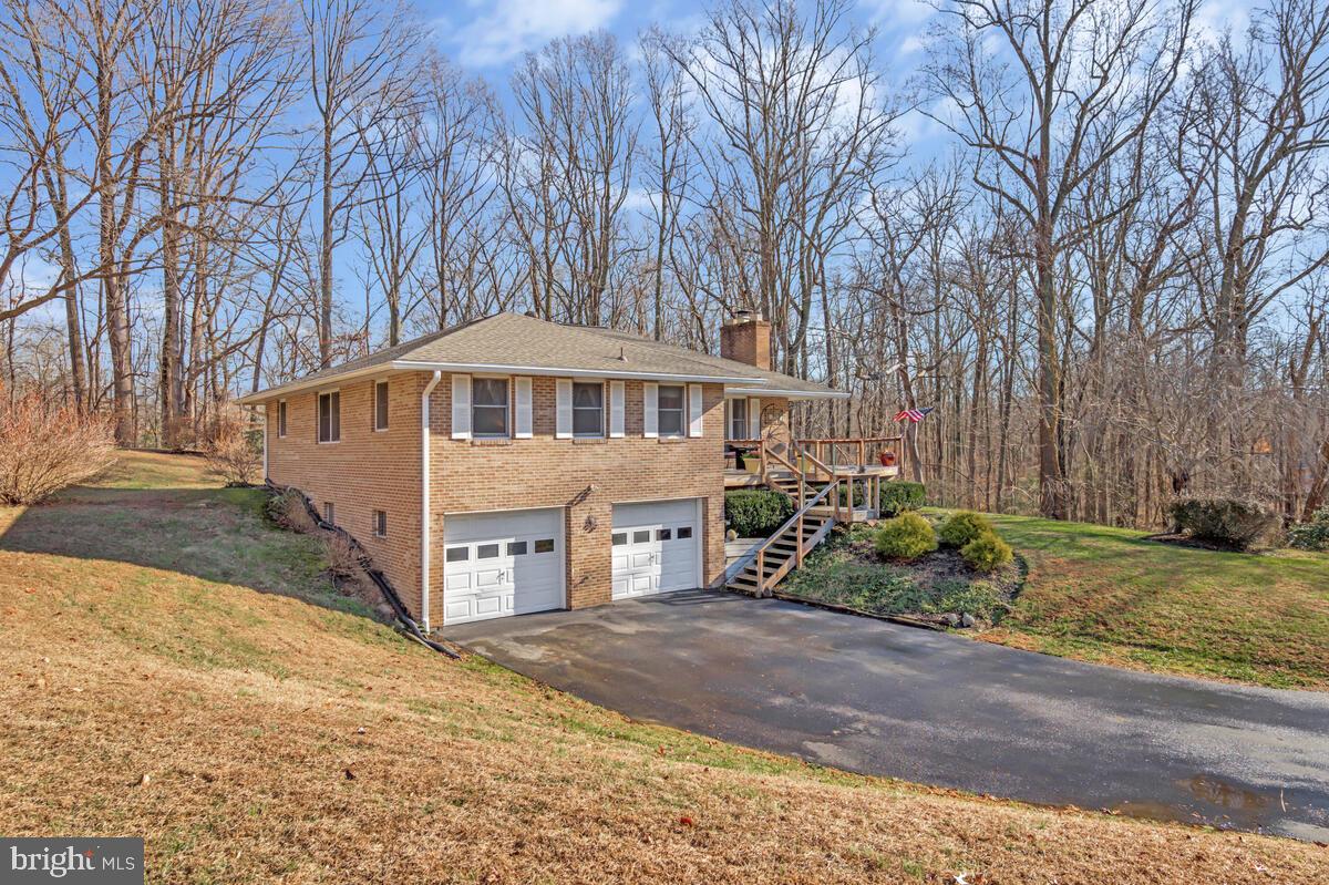 1921 Haven Lane