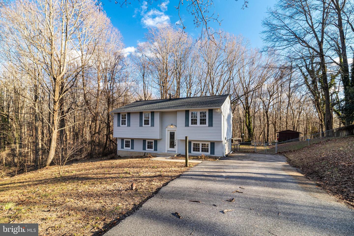 1861 Oldfield Drive, Huntingtown