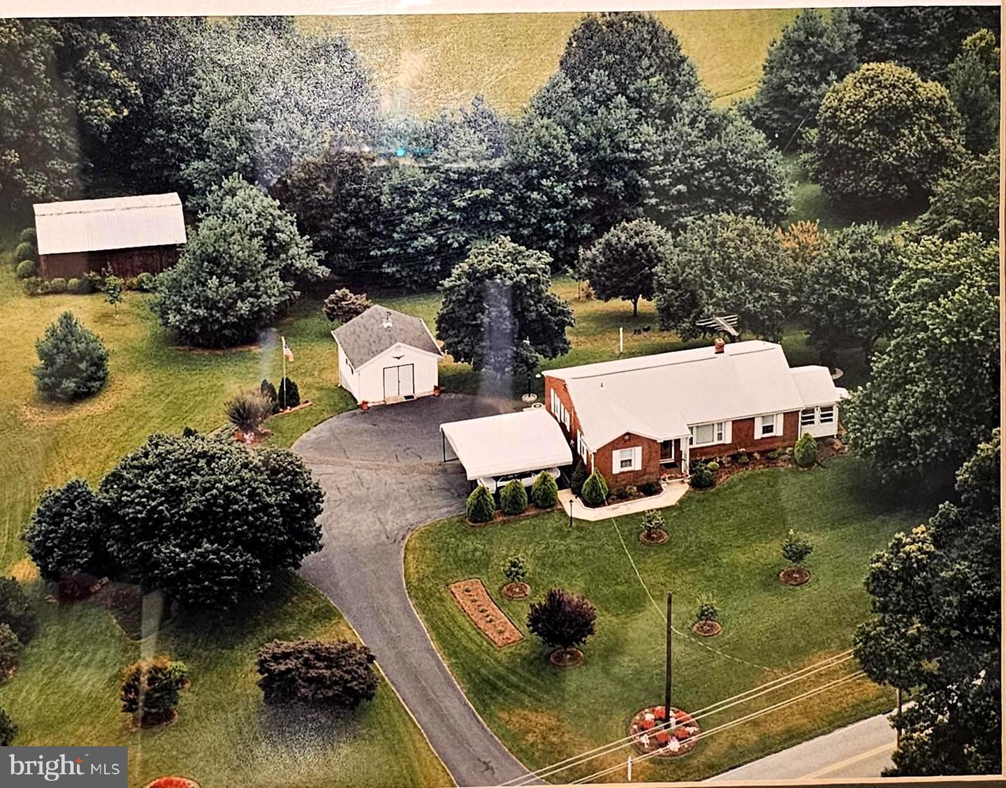 95 Cox Road, Huntingtown