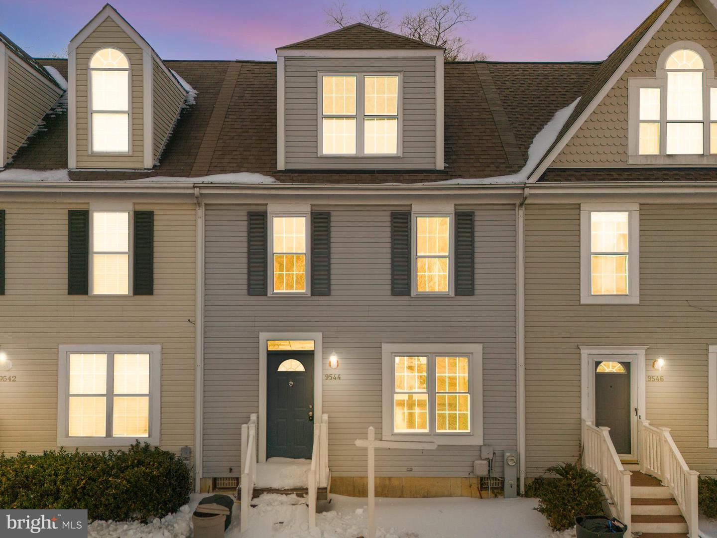 9544 Sea Gull Court, North Beach
