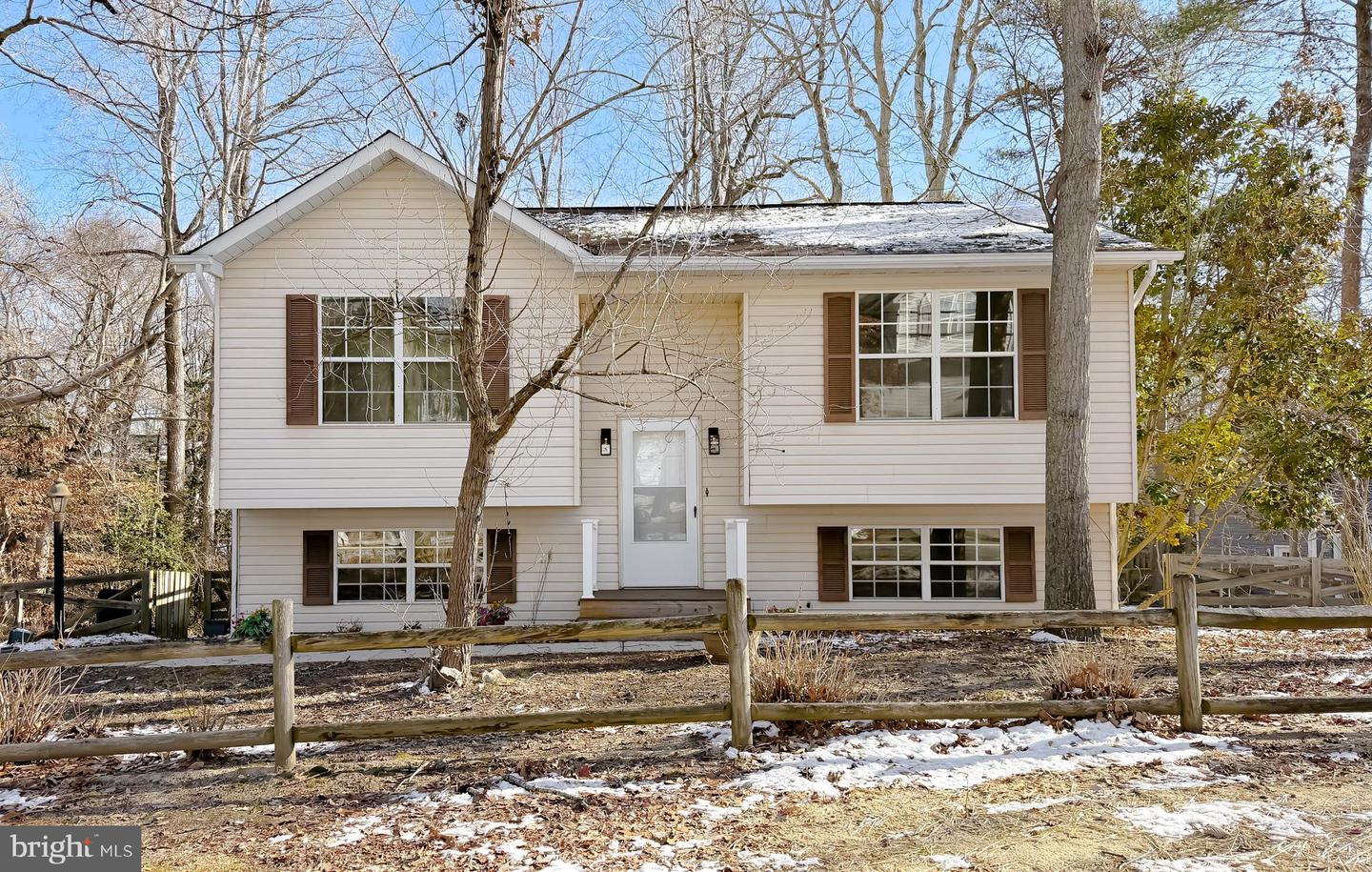 316 Geronimo Road, Lusby