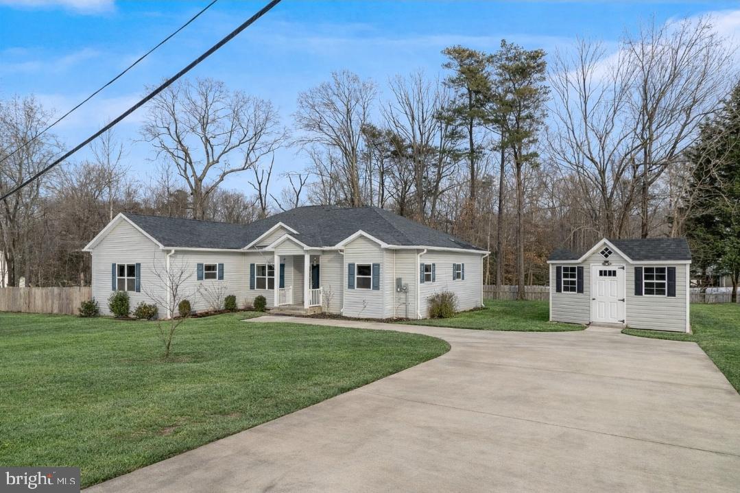 8230 Pine Boulevard, Lusby