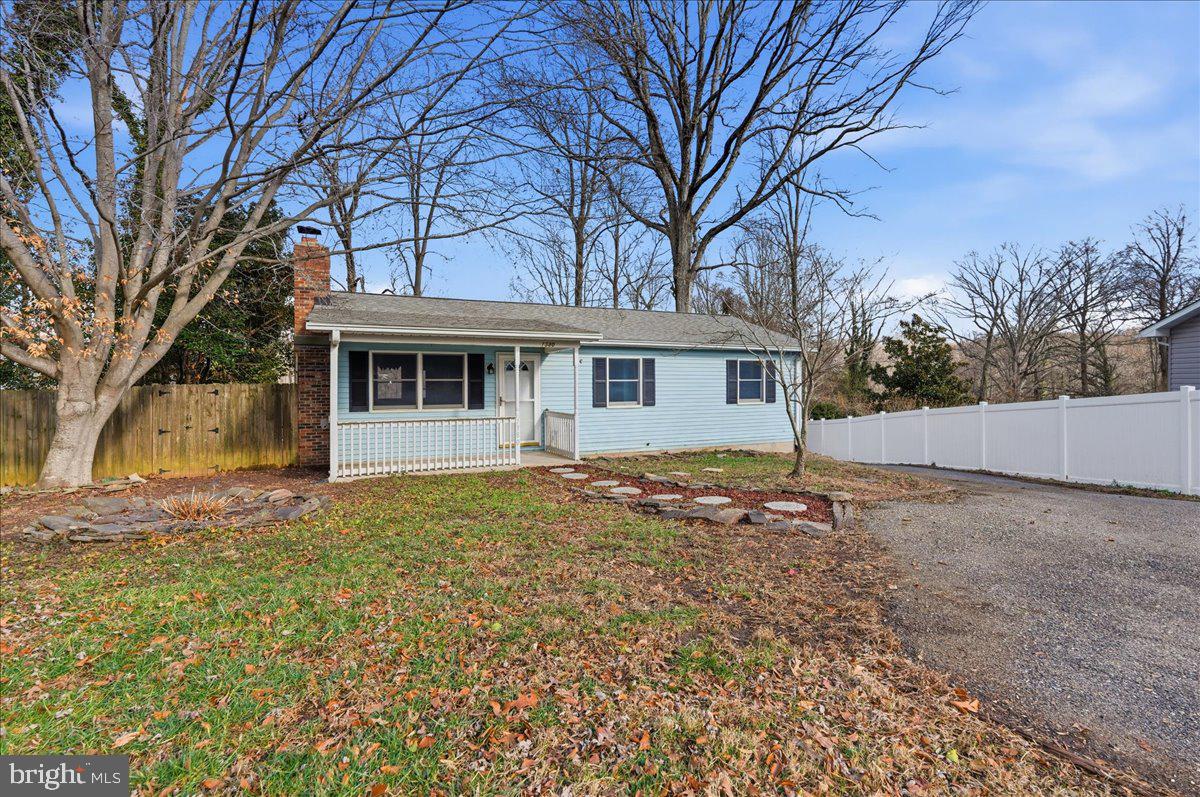 1380 Oakcrest Circle, Saint Leonard
