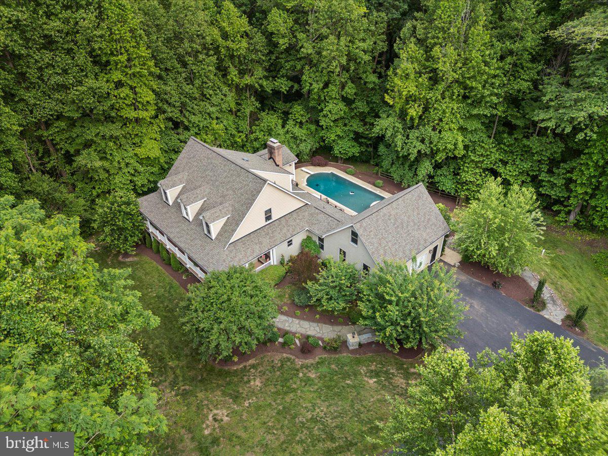 7847 N Flint Hill Road