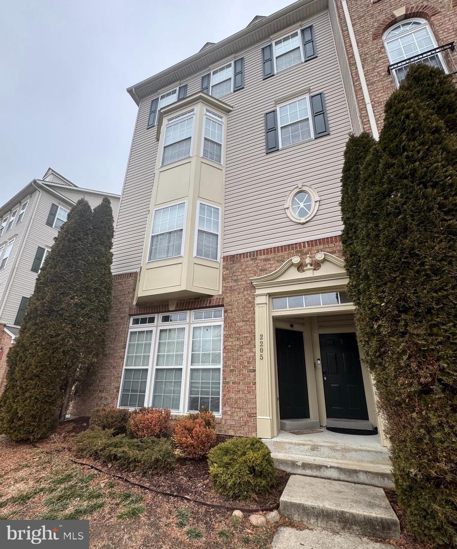 2205 Ivy Lane #1