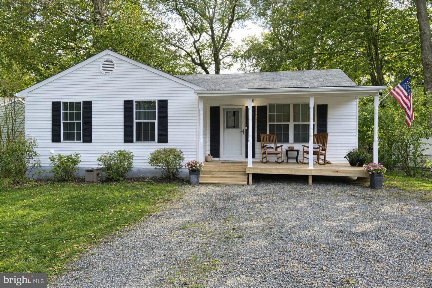 8315 Cedar Lane, Lusby