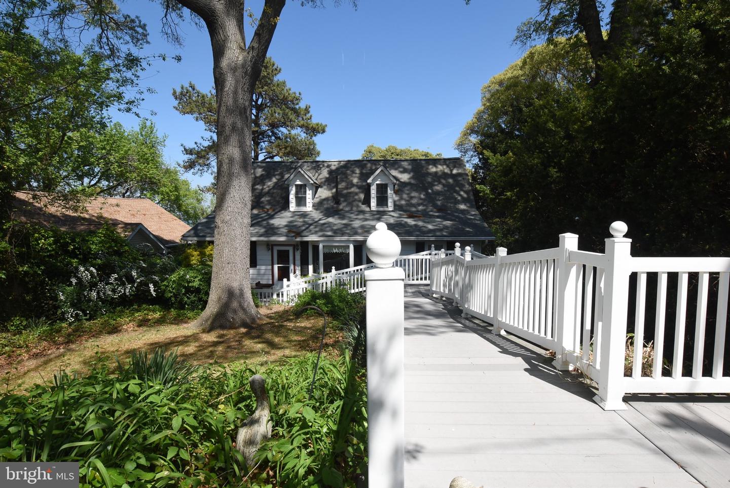 1815 Highland Drive