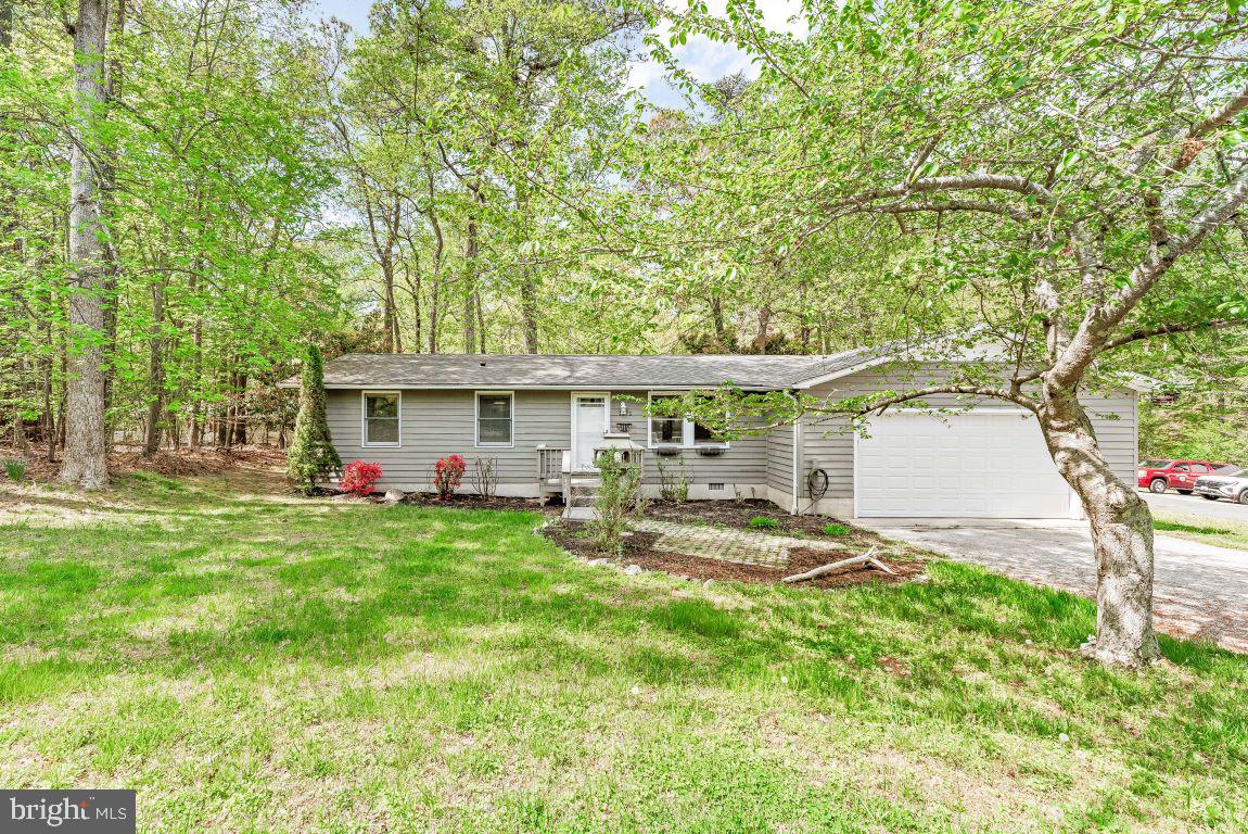 1171 Golden West Way, Lusby