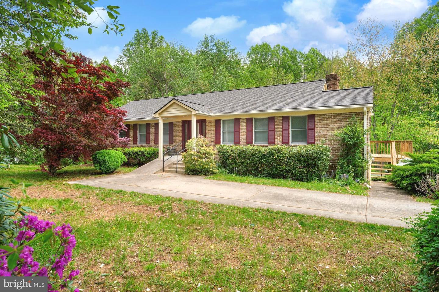 5681 Hardesty Road, Sunderland