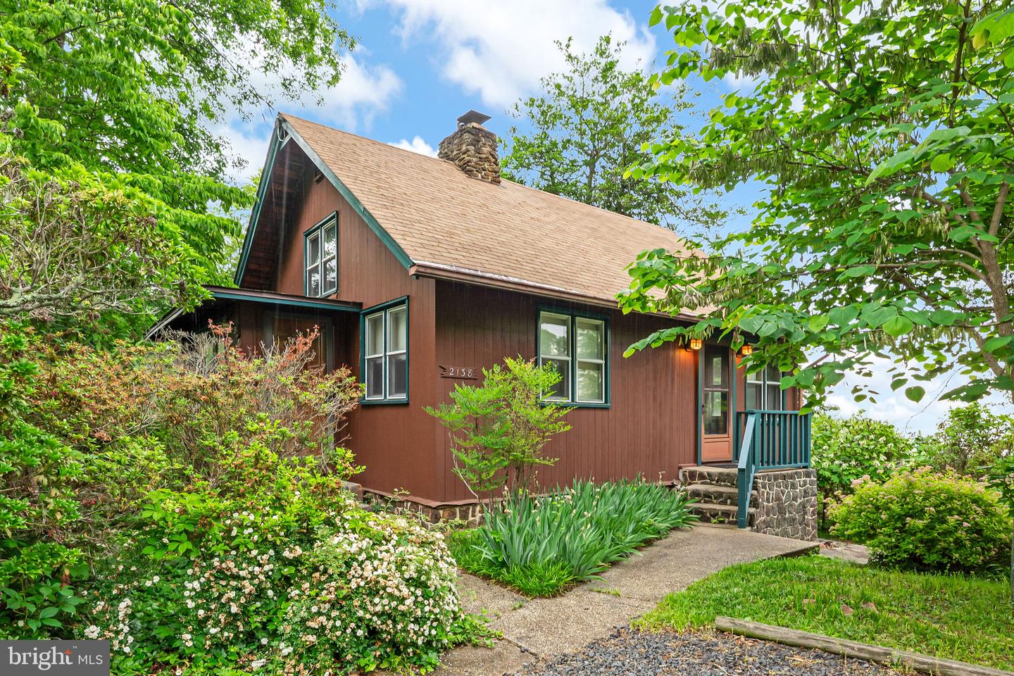 2138 Cedar Road