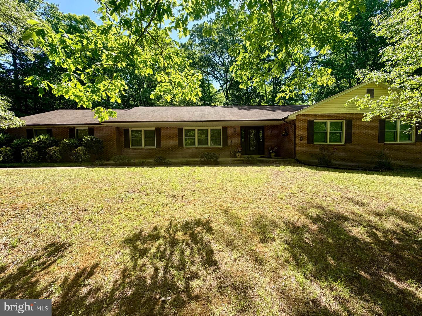 10241 Three Doctors Road, Dunkirk