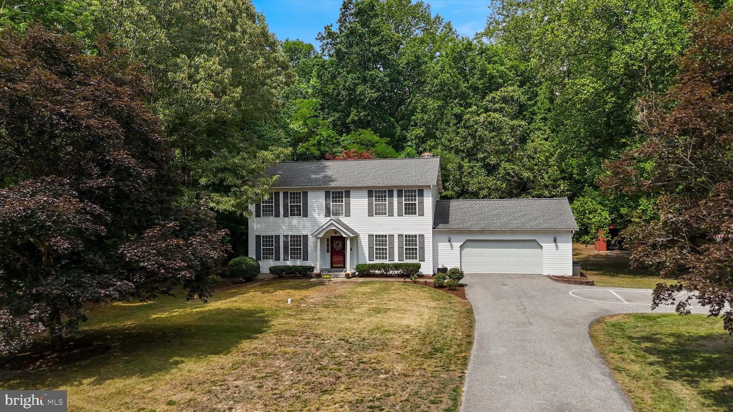 1155 Scenic Way