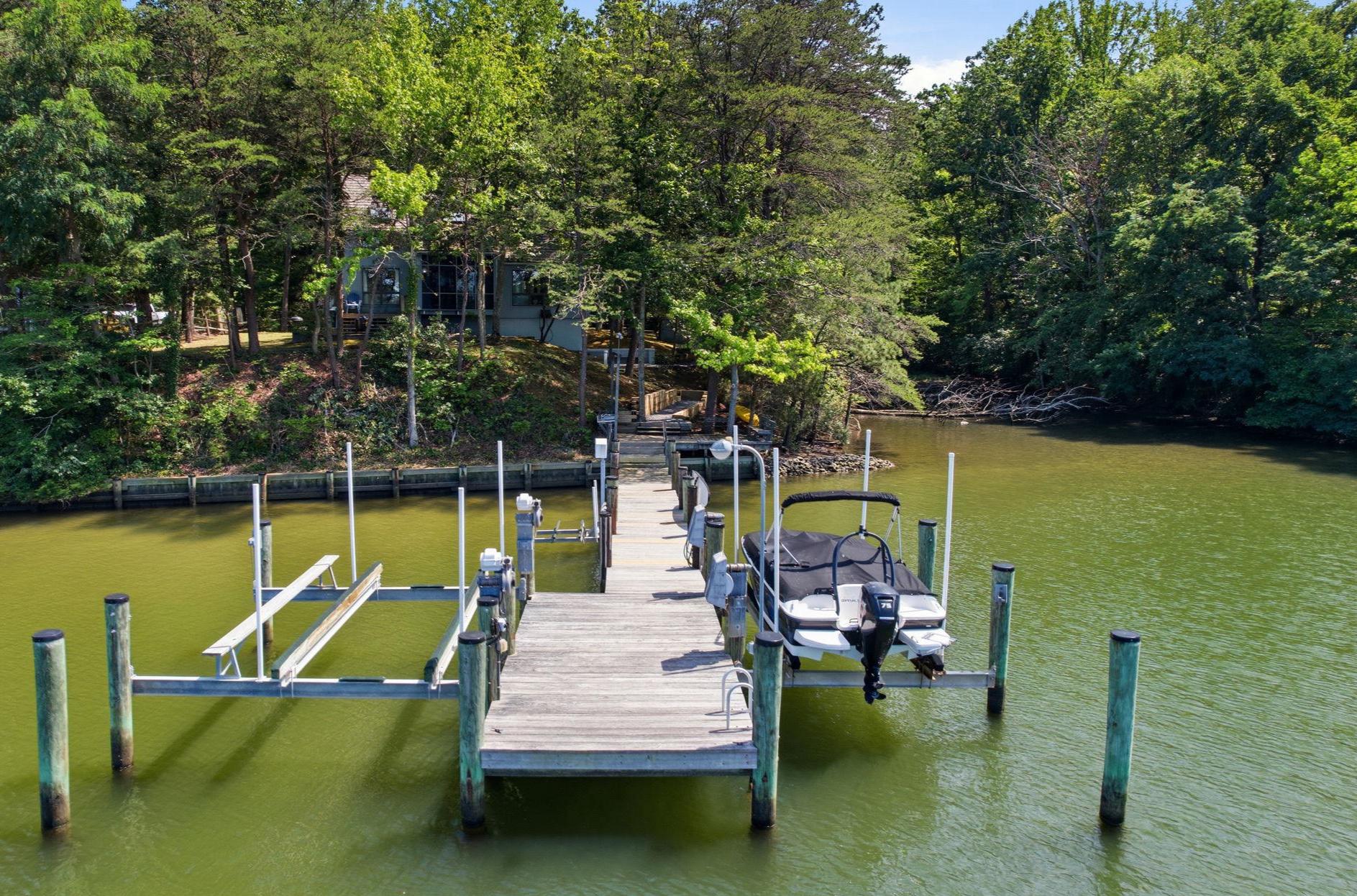 13127 Harbor Lane