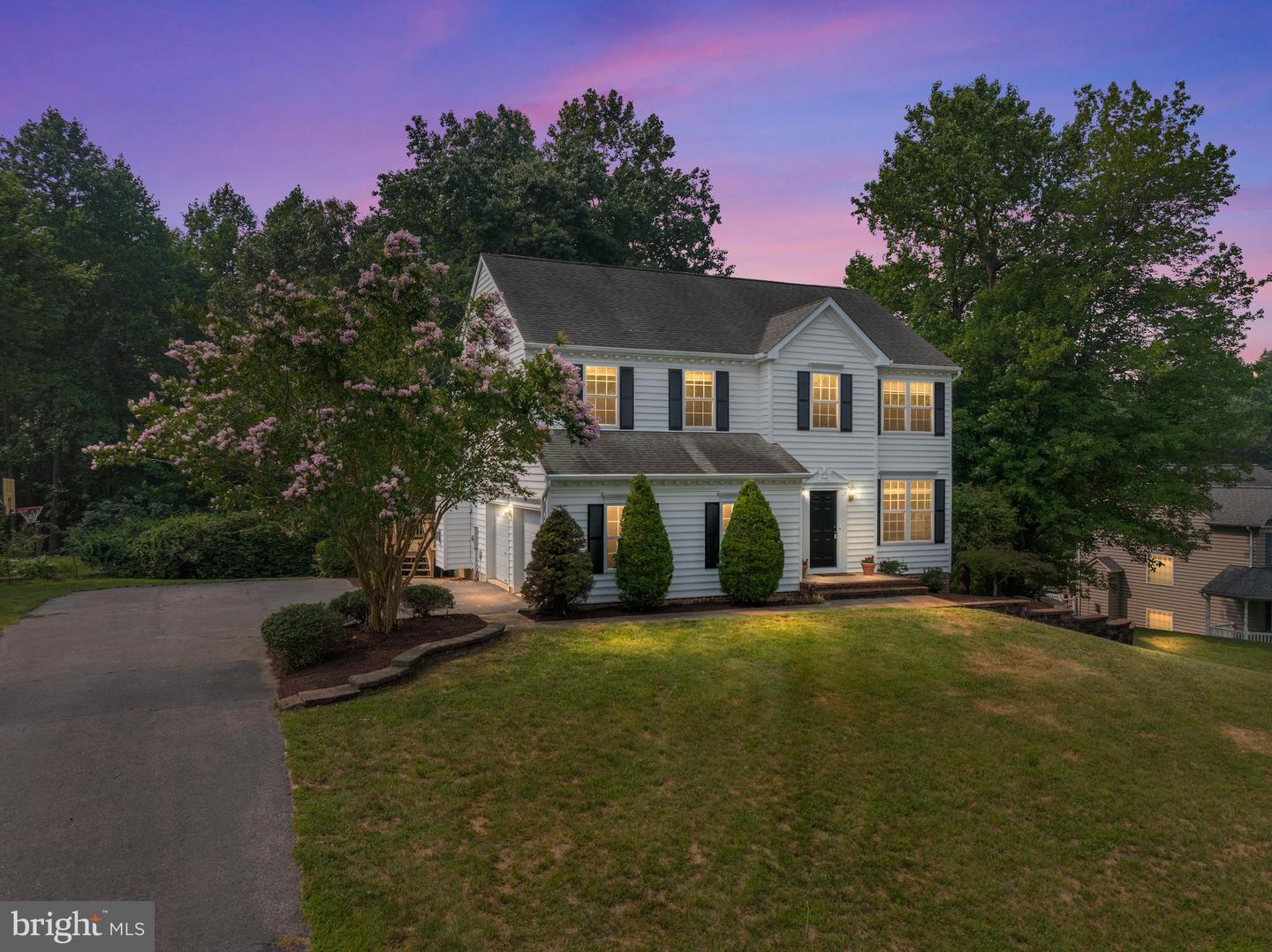 4353 S Creek Court