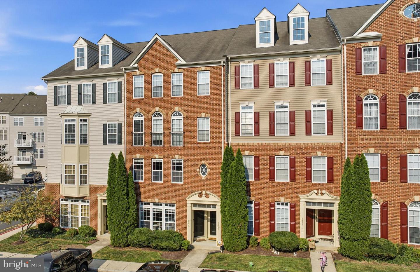 2233 Ivy Lane #3
