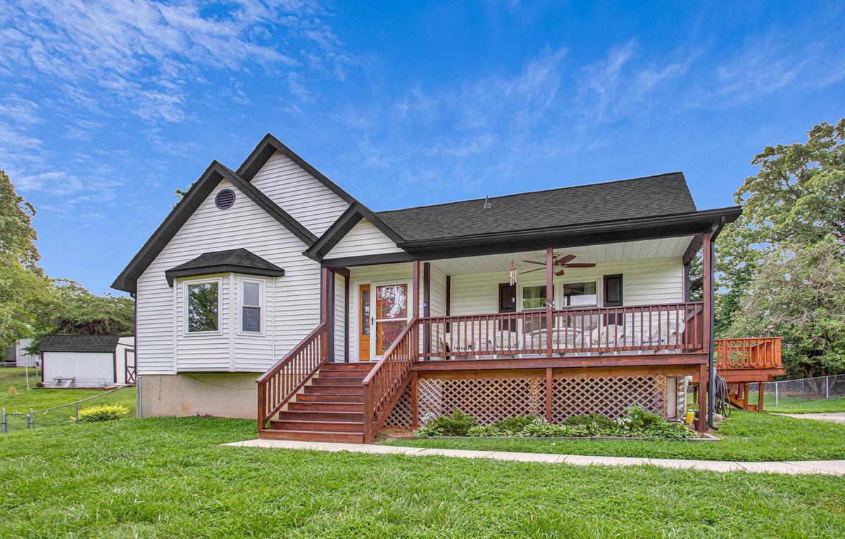 8070 Nursery Road, Lusby