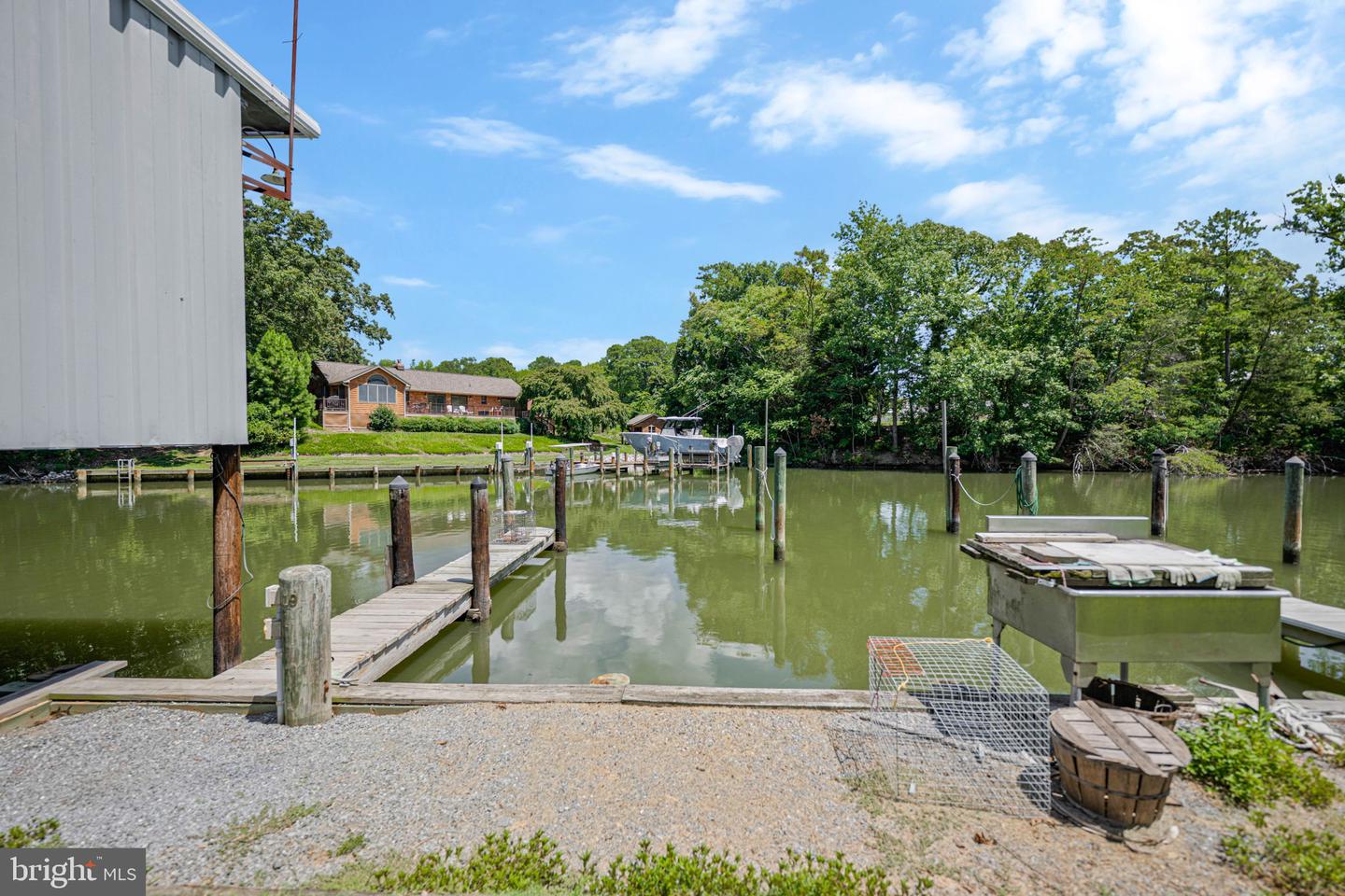 492 Twin Cove Lane
