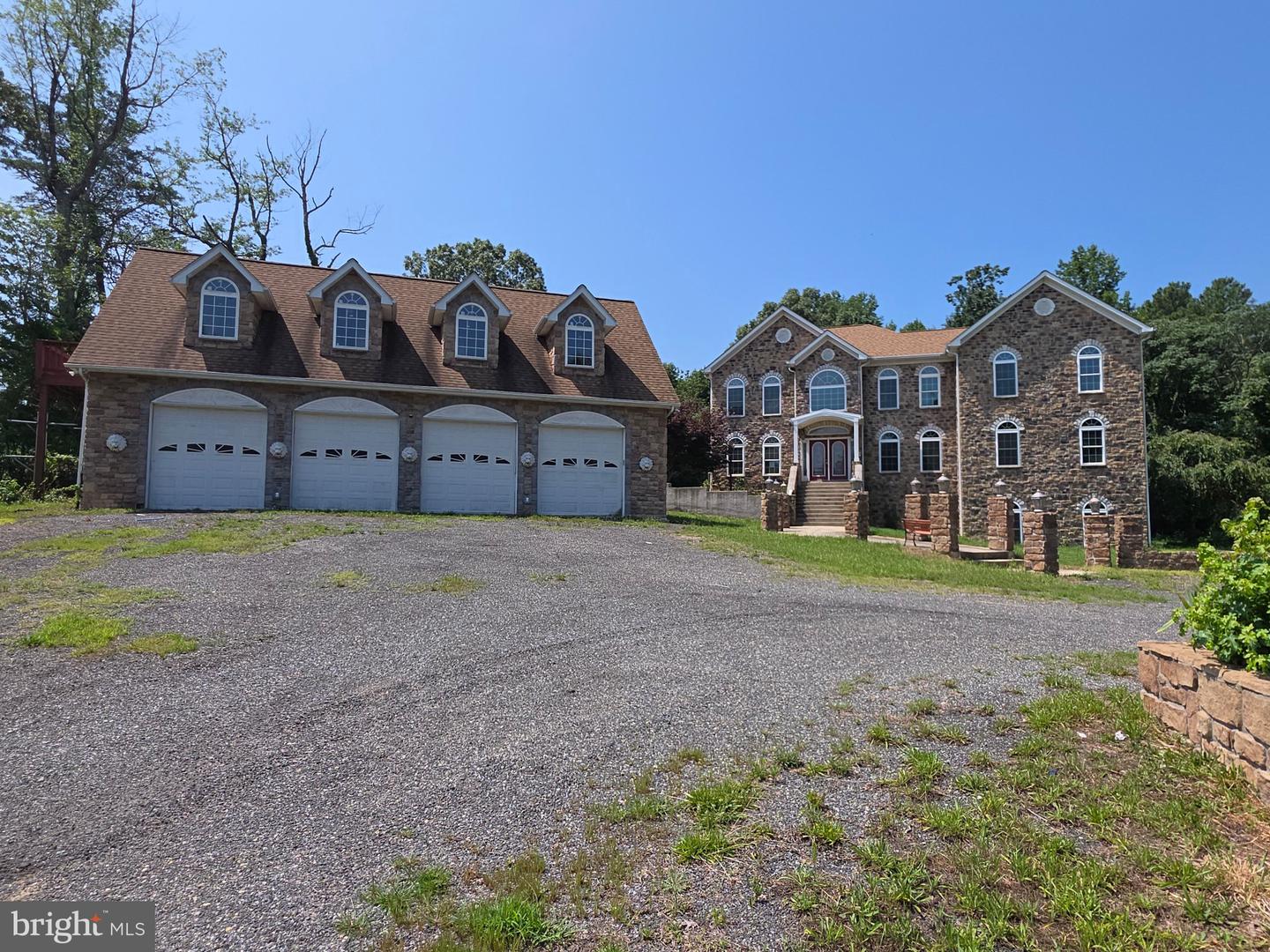 10205 Tickle Lane