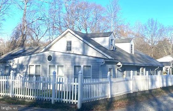 35 Butterfield Lane, North East