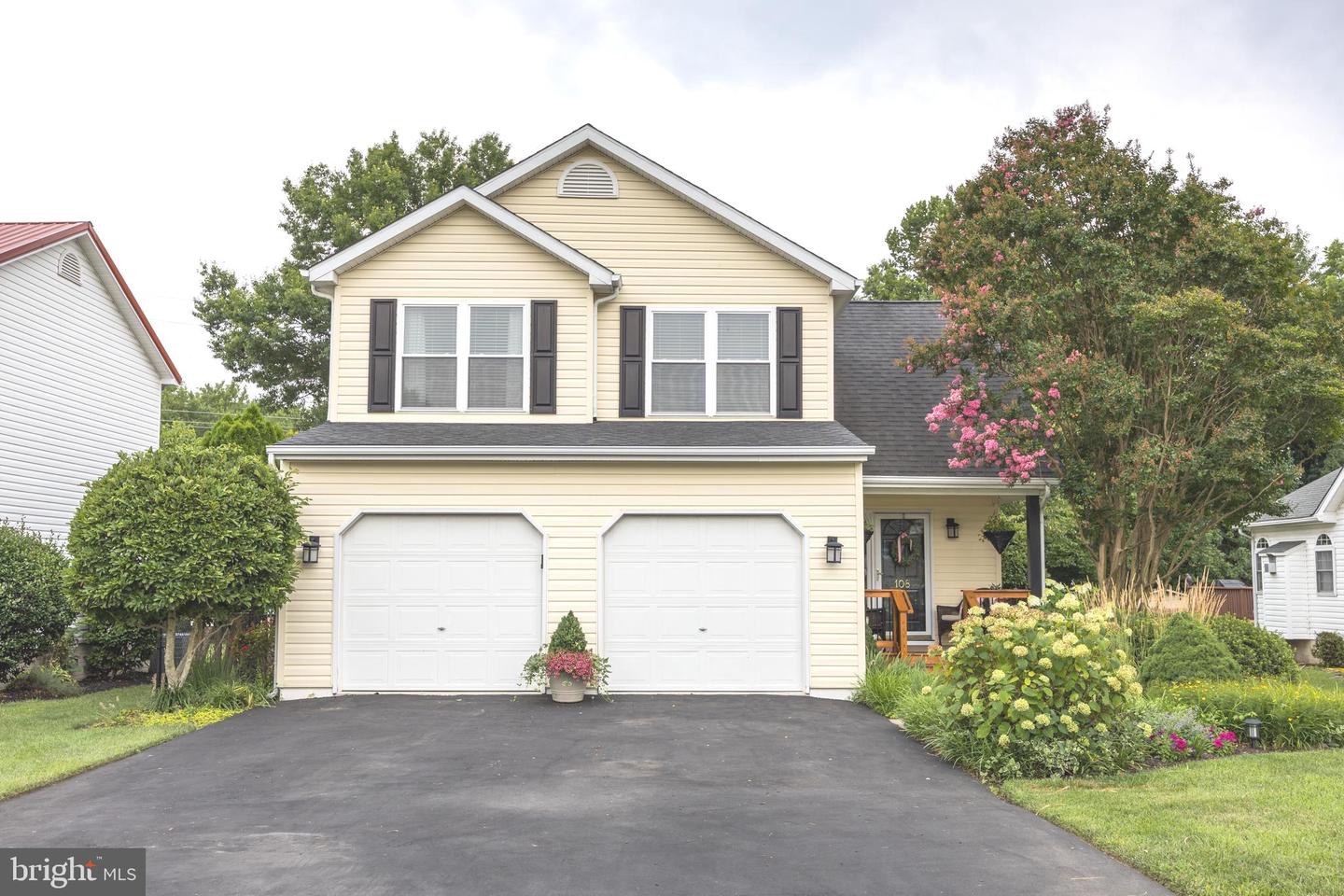 108 Maple Avenue, Elkton