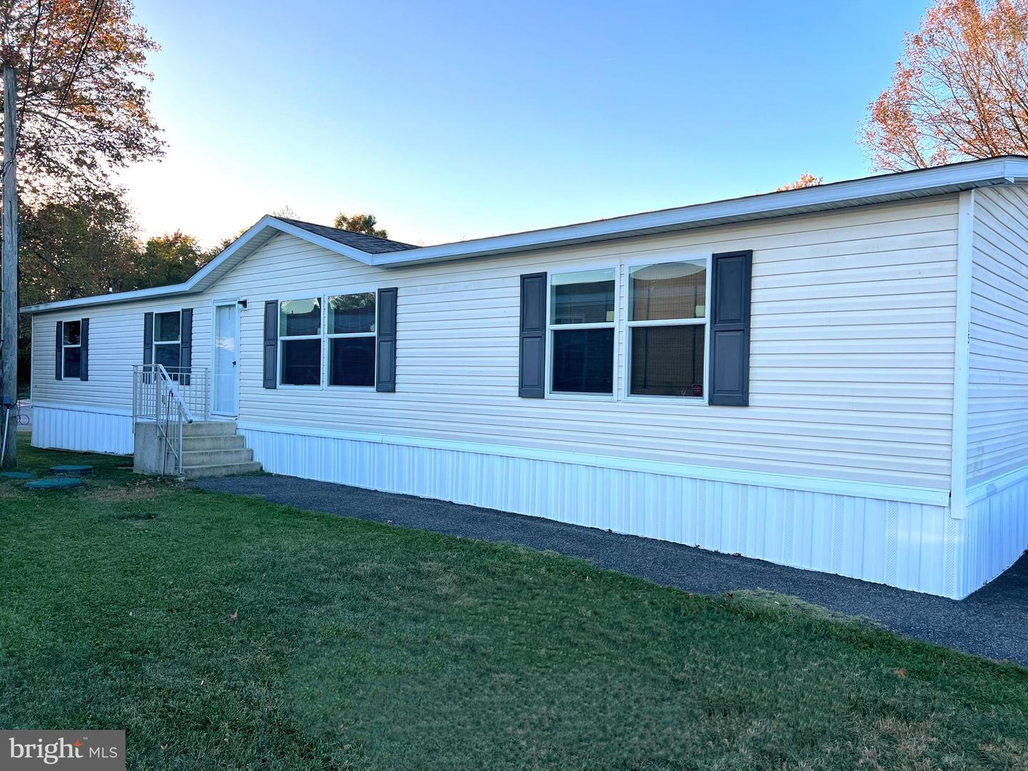15 Saint Michaels Court, Elkton