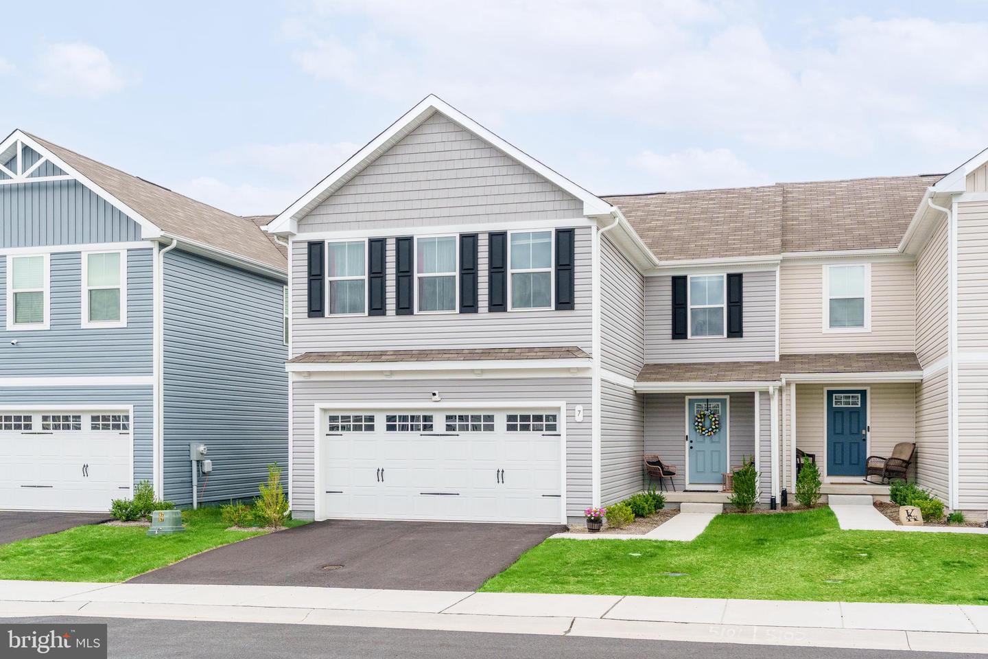 7 Olive Way, Elkton