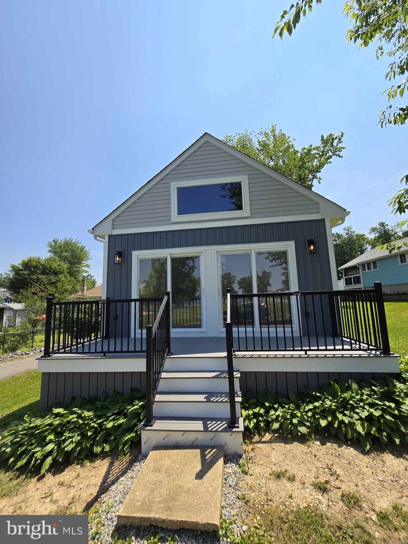 64 No Name Street, Earleville