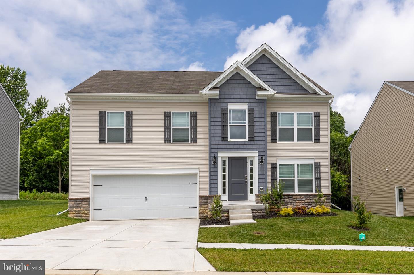 65 Chase Circle, Elkton