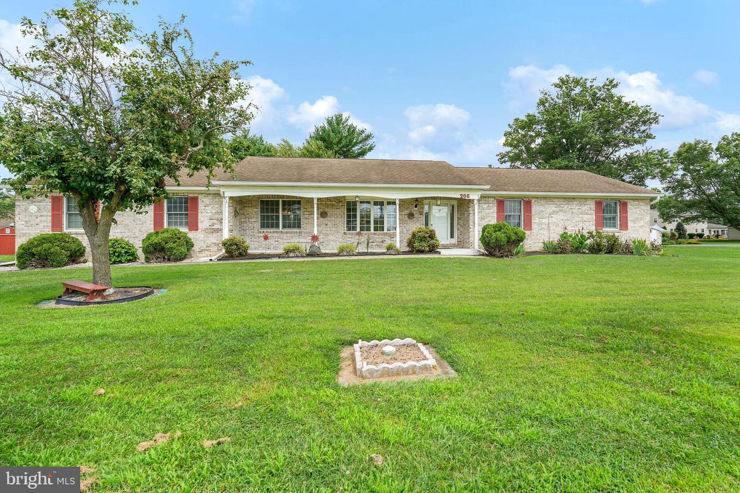 206 Newark Avenue, Elkton
