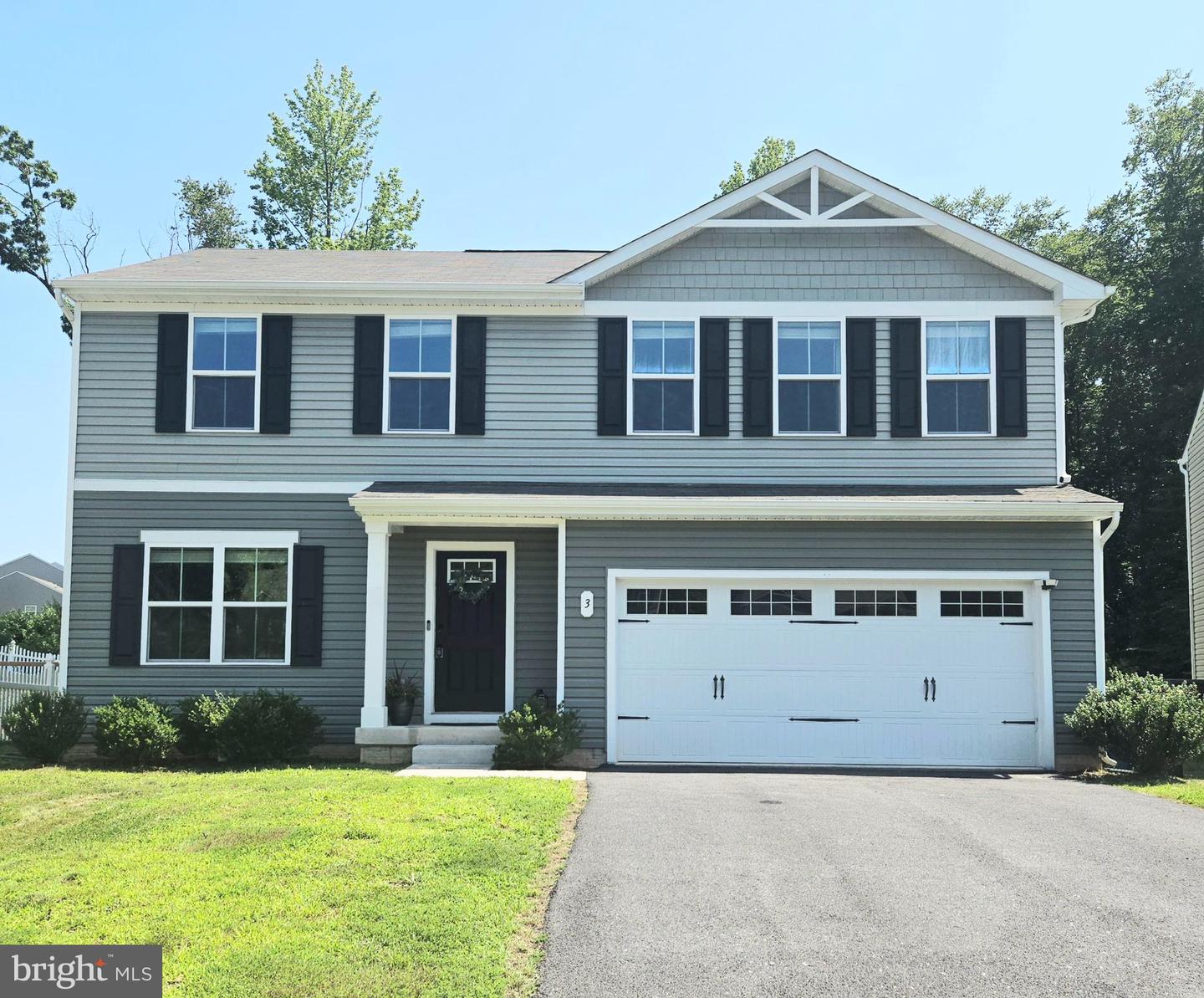 3 Tilia, Elkton