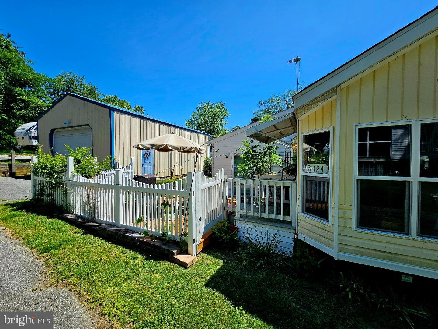 123,124,125 Palute Circle #glen 8