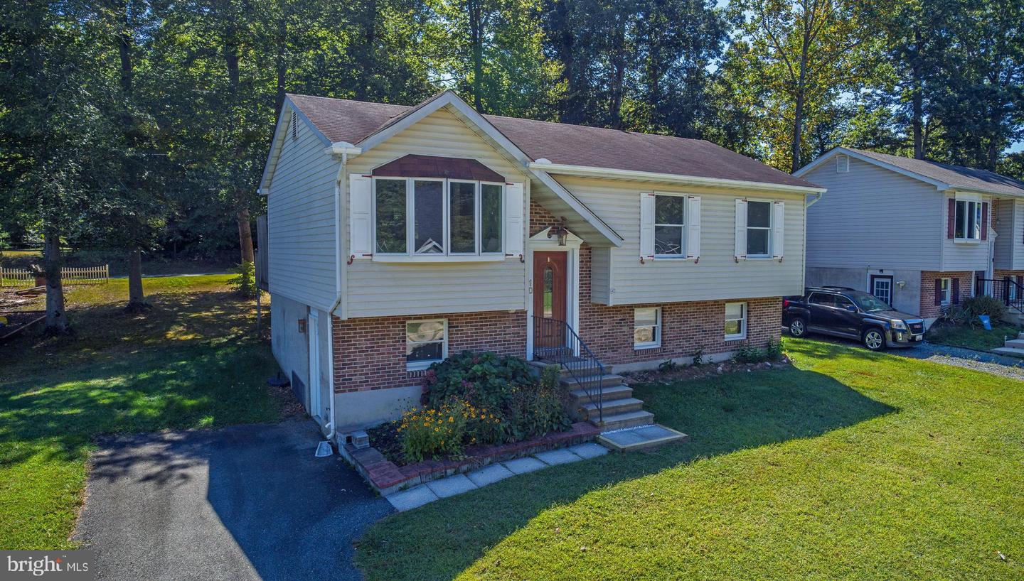 10 Trail Wood Court, North East