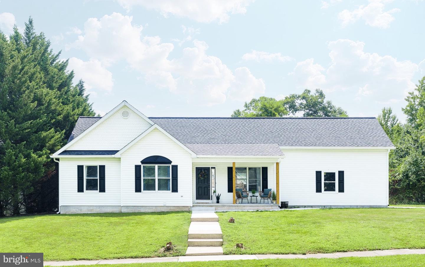 7 Meadow Drive, North East