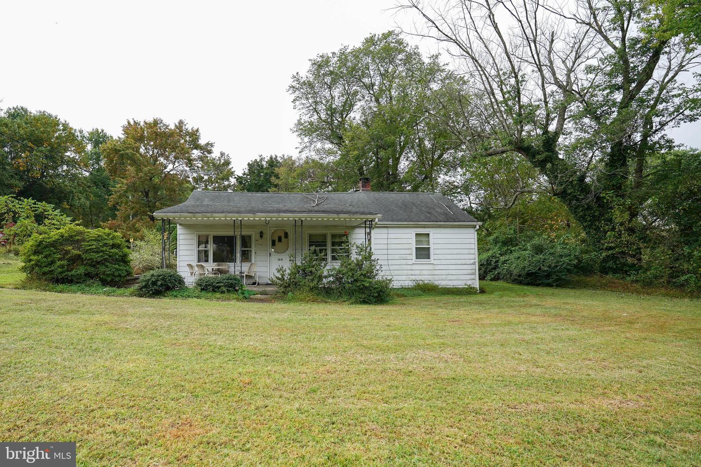 128 Woolens Road, Elkton