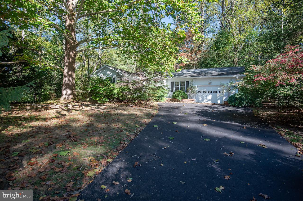 6 Gilmore Lane, Elkton